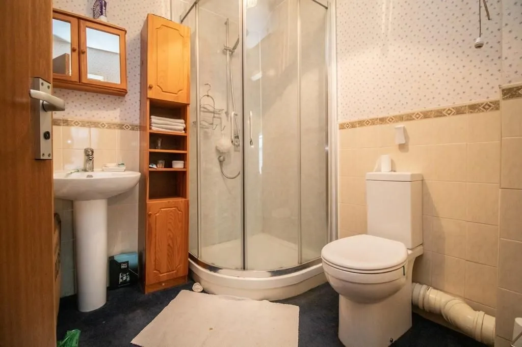 The Villa, Bronllwyn Road, Pentyrch, Cardiff, South Glamorgan, CF15 9PT