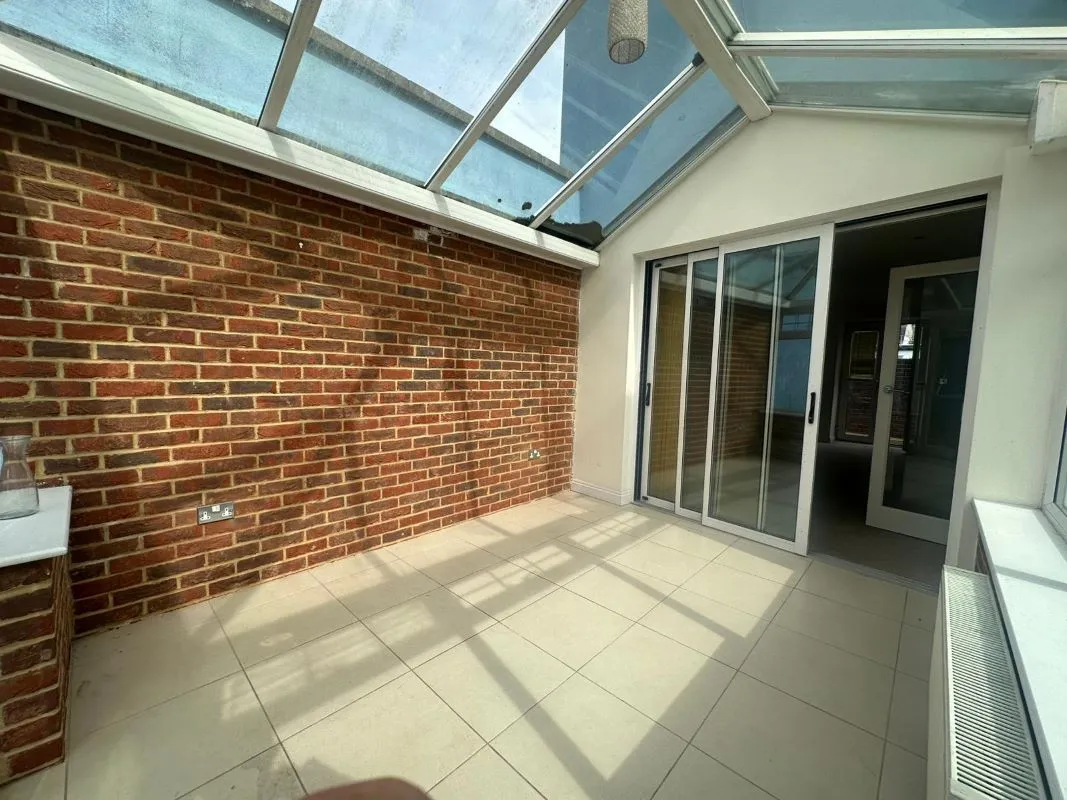 19B Seldown Lane, Poole, Dorset, BH15 1UA