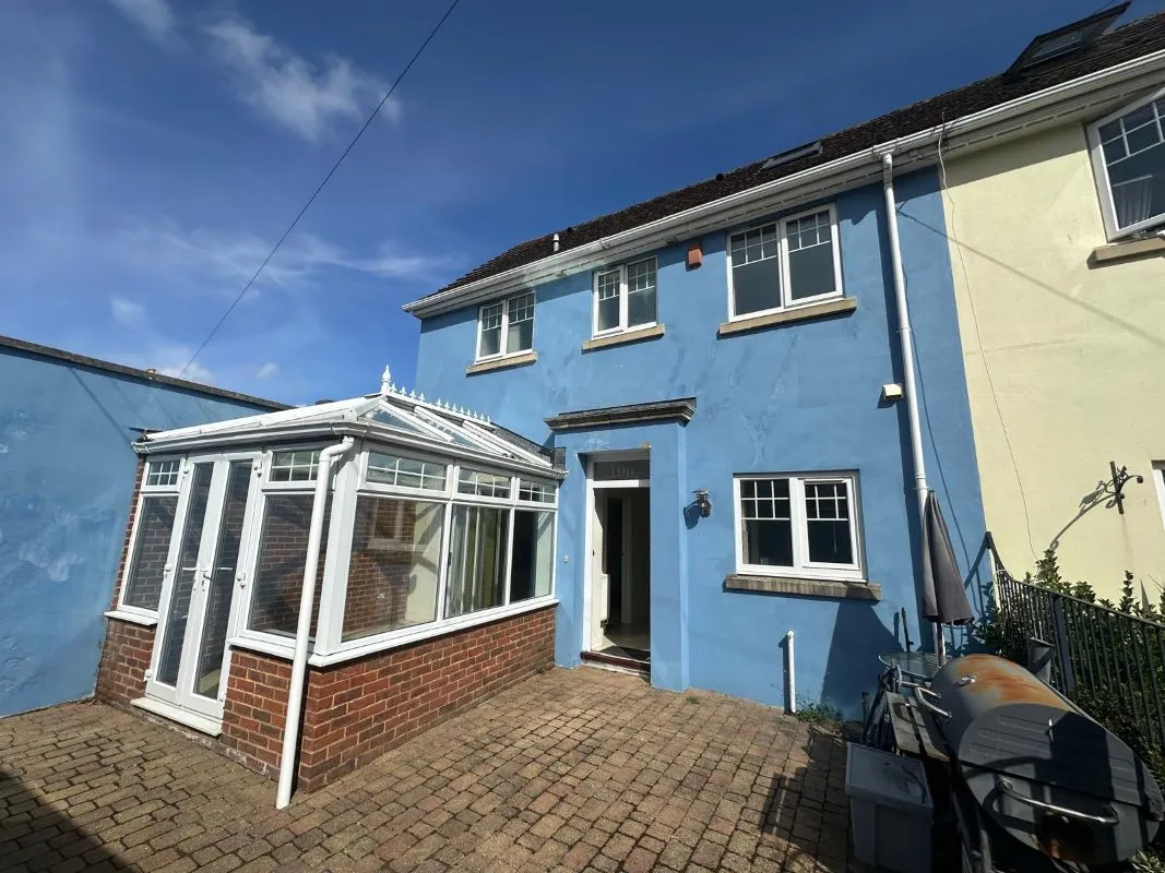 19B Seldown Lane, Poole, Dorset, BH15 1UA