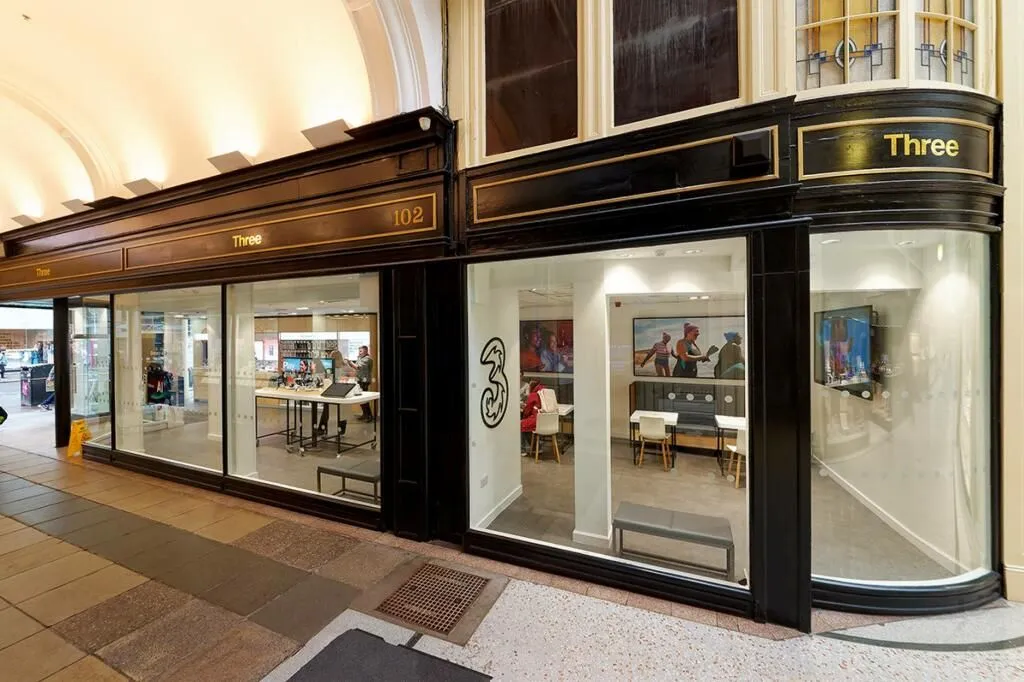 102 Argyle Street, Glasgow, Lanarkshire, G2 8BH