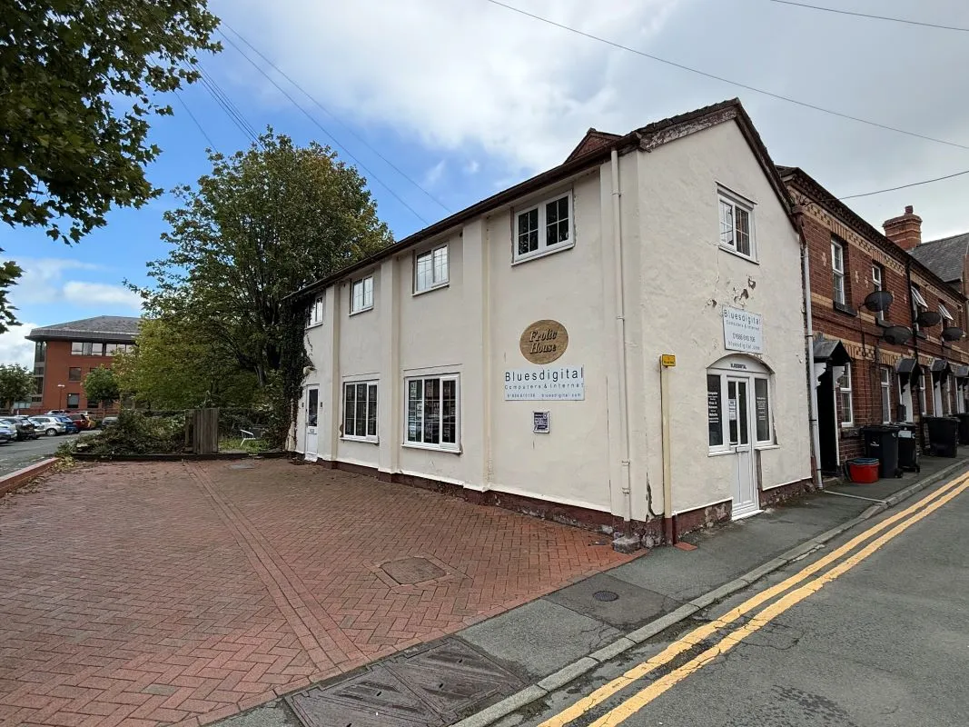 1 Frolic Street, Newtown, Powys, SY16 1AP
