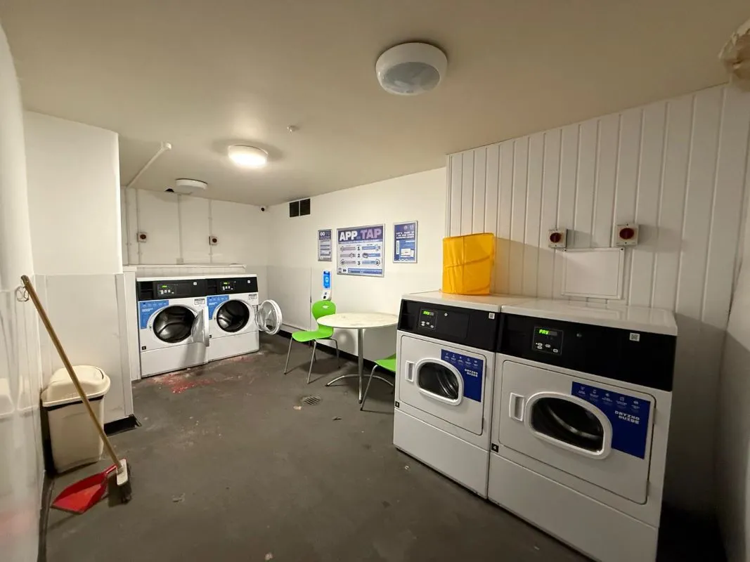 Flat 38 Clyde House, 14 Clyde Street, Glasgow, Lanarkshire, G1 5HN