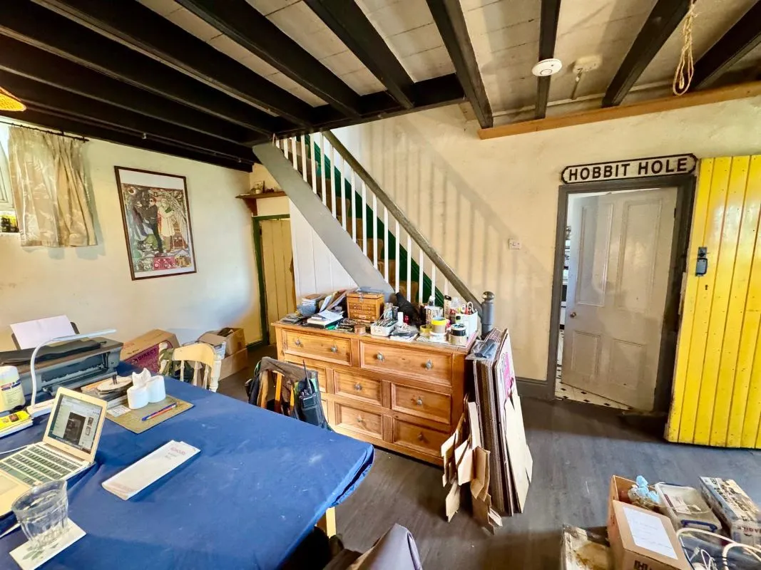 Llidiart y Fadog, Tal-y-Bont, Conwy, LL32 8SH