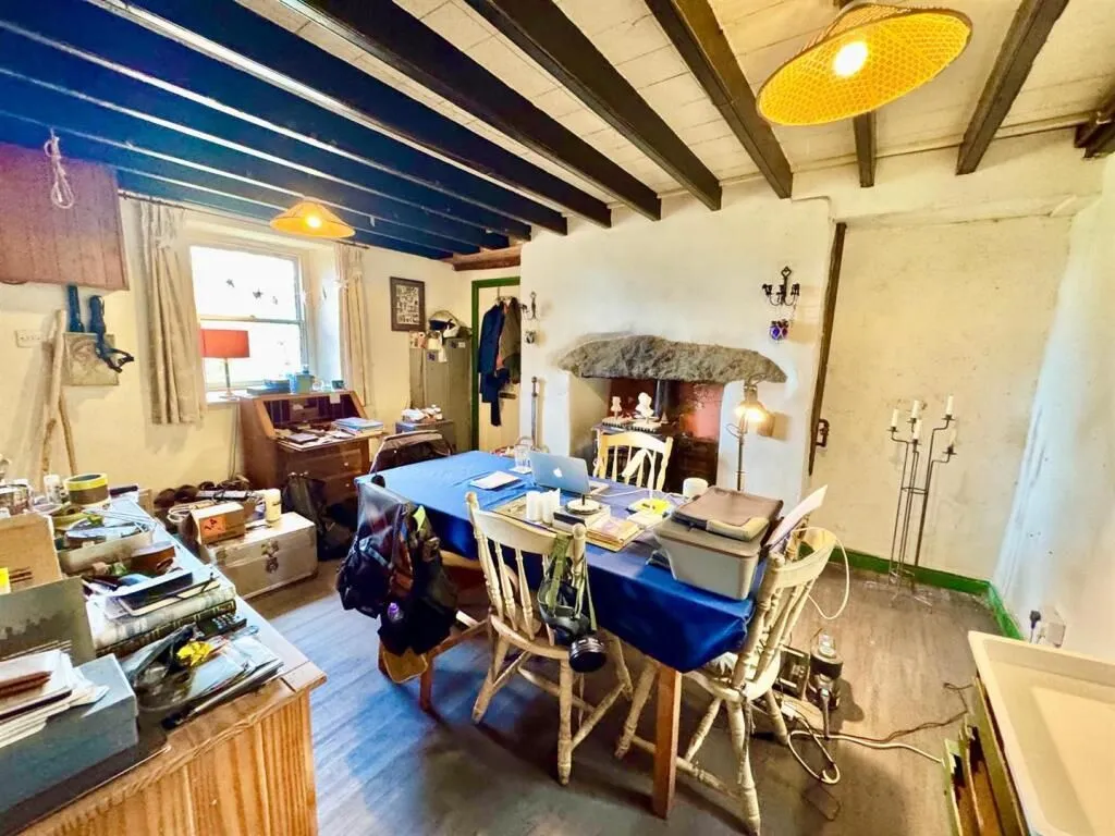 Llidiart y Fadog, Tal-y-Bont, Conwy, LL32 8SH