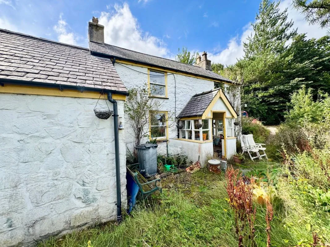 Llidiart y Fadog, Tal-y-Bont, Conwy, LL32 8SH