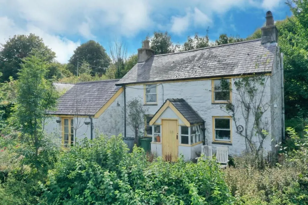 Llidiart y Fadog, Tal-y-Bont, Conwy, LL32 8SH