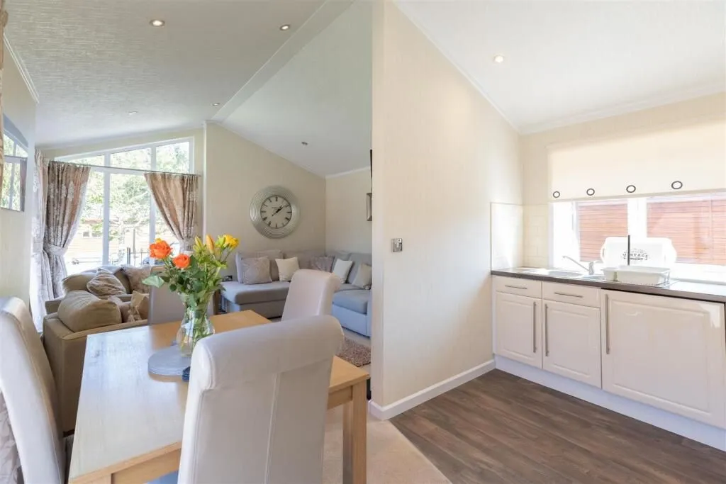Strathearn Lodge Grand Eagles Caravan Site, Dunning Road, Auchterarder, Perth and Kinross, PH3 1ET