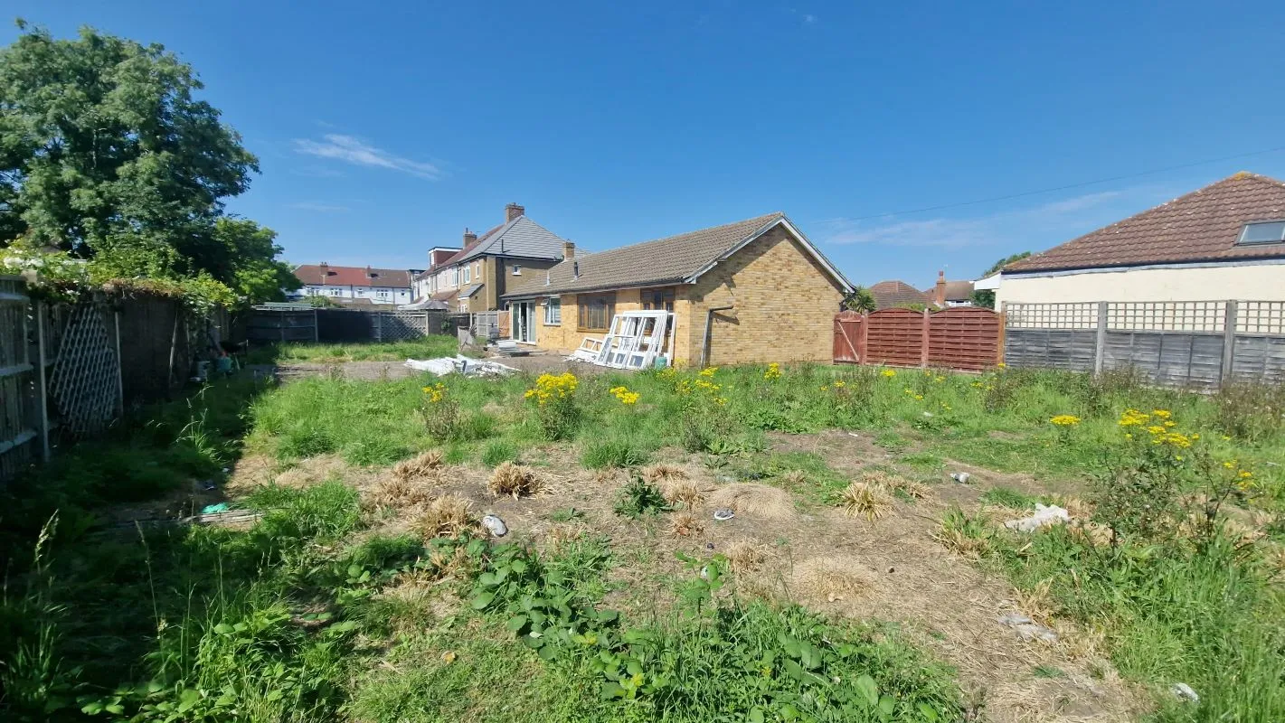 8a Oak Way, Croydon, Surrey, CR0 7ST