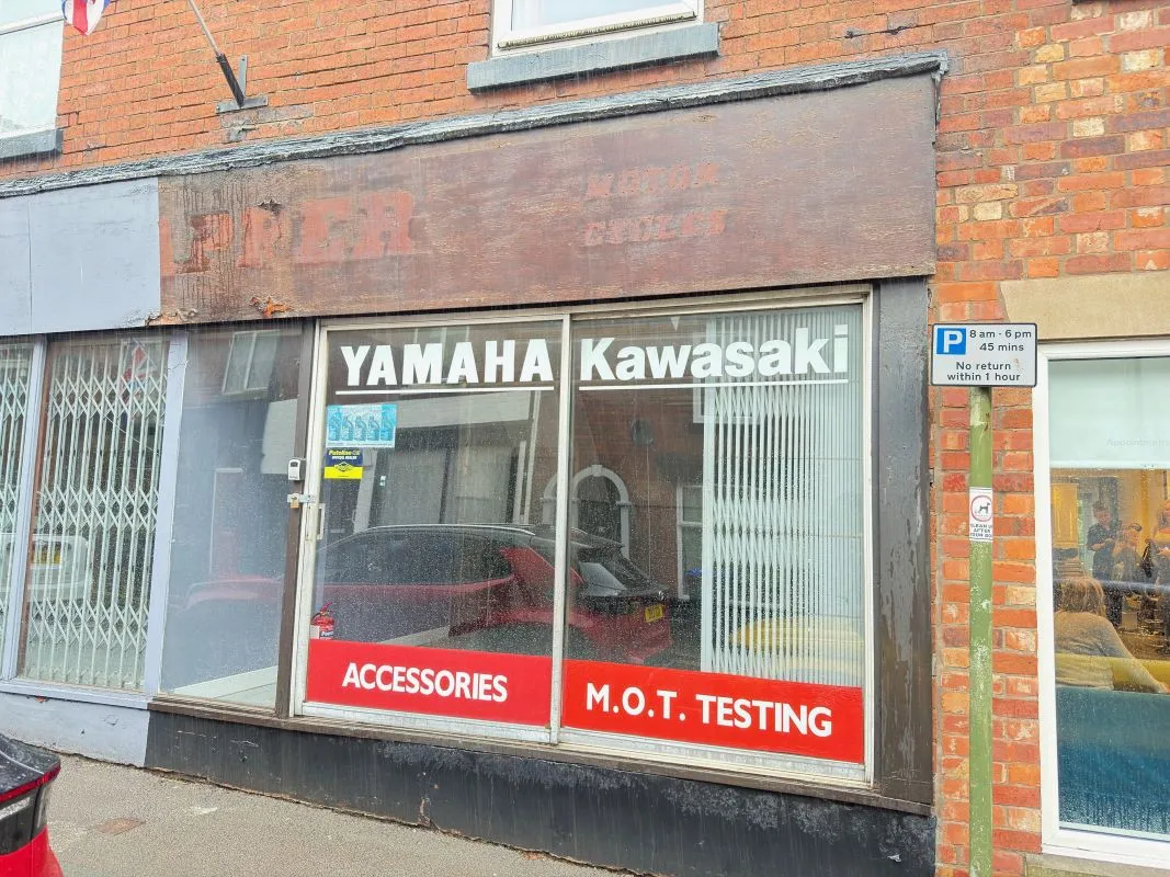 31 Russell Street, Leek, Staffordshire, ST13 5JF
