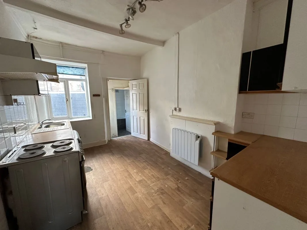 9A Sherborne Road, Yeovil, Somerset, BA21 4HH