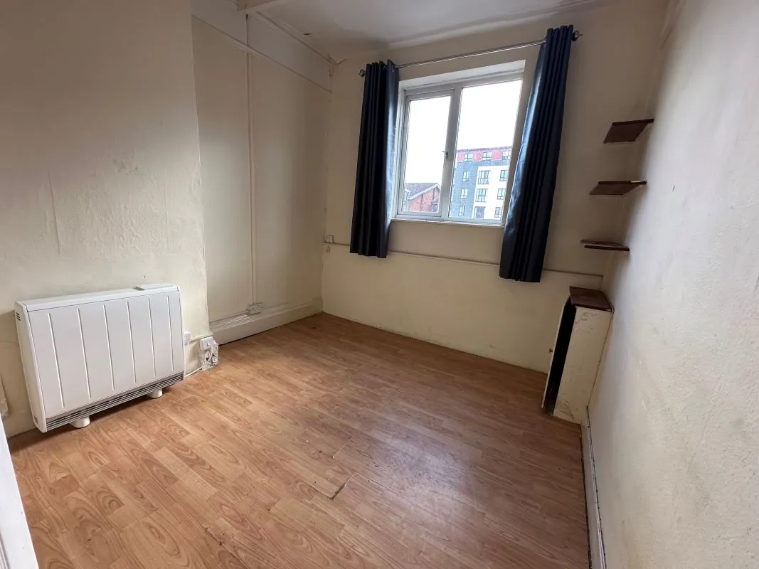 9A Sherborne Road, Yeovil, Somerset, BA21 4HH