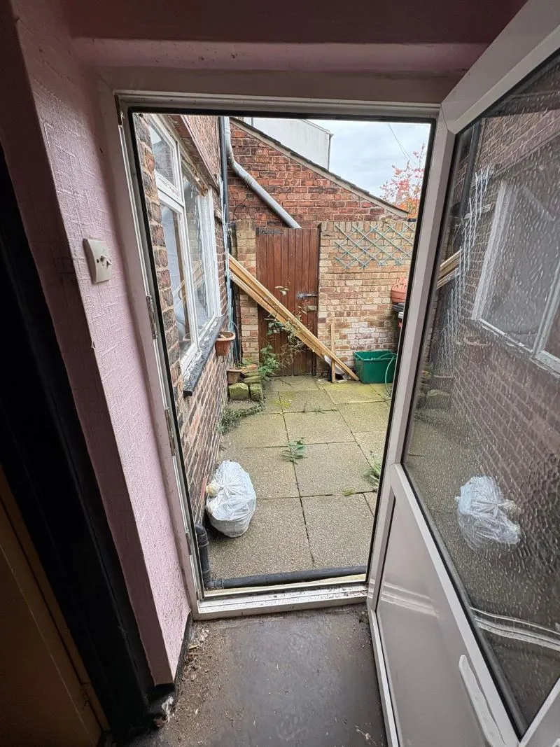 186 Crompton Road, Macclesfield, Cheshire, SK11 8EH