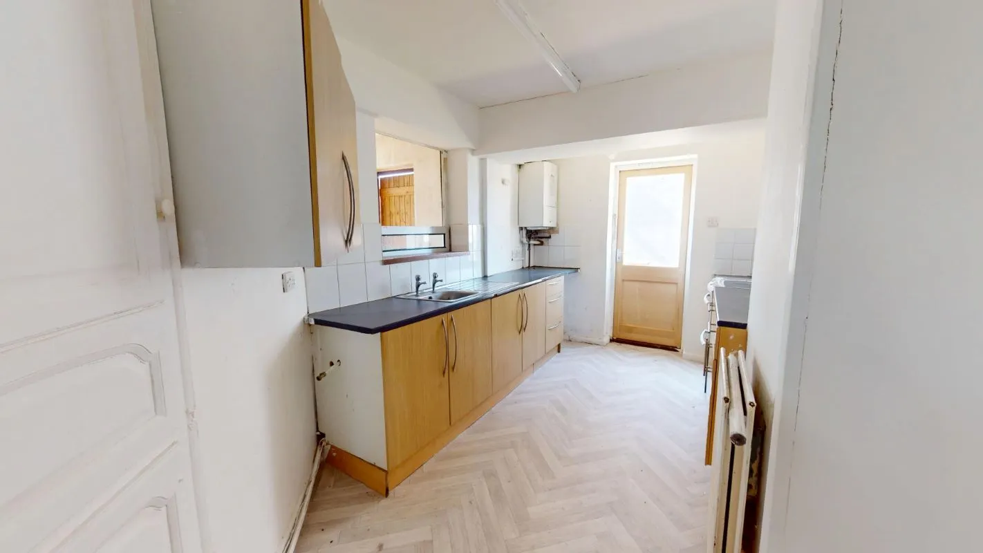 2 East Avenue, Donnington, Telford, Shropshire, TF2 8BT