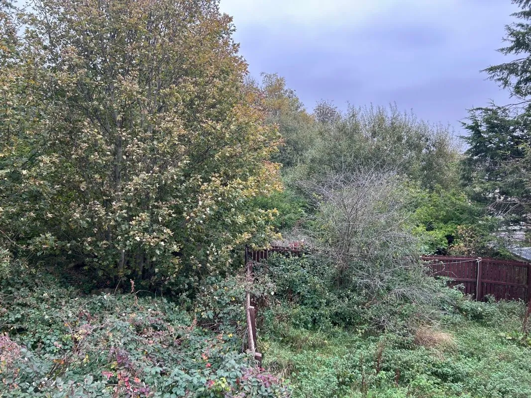 Land West of 12 To 16, Far Hills, Bradford, Bradford, BD6 3SL