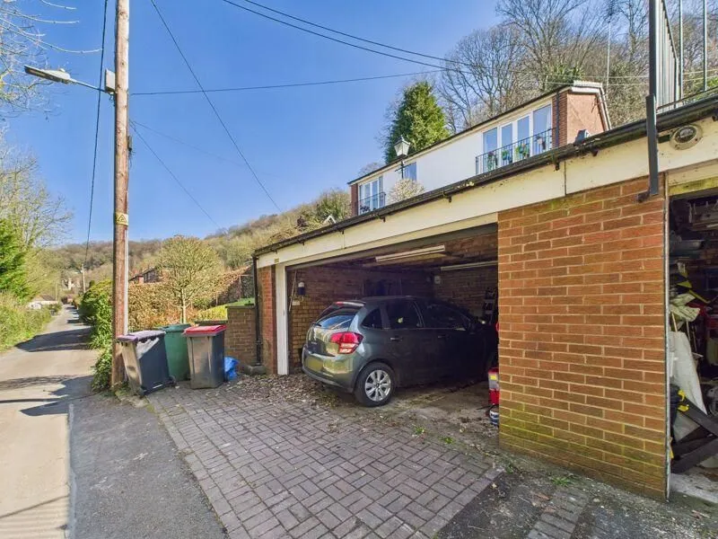 44 Paradise, Coalbrookdale, Telford, Shropshire, TF8 7NW