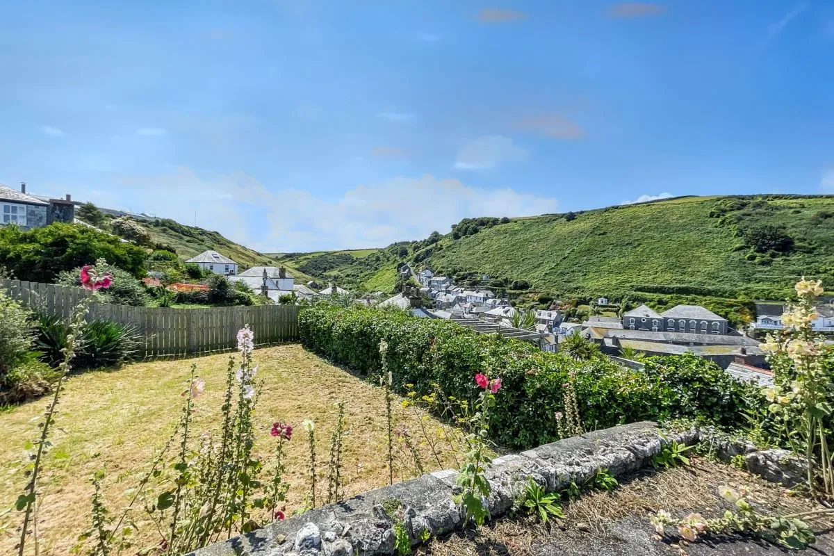 The Old Vicarage, 2 Trewetha Lane, Port Isaac, Cornwall, PL29 3RN