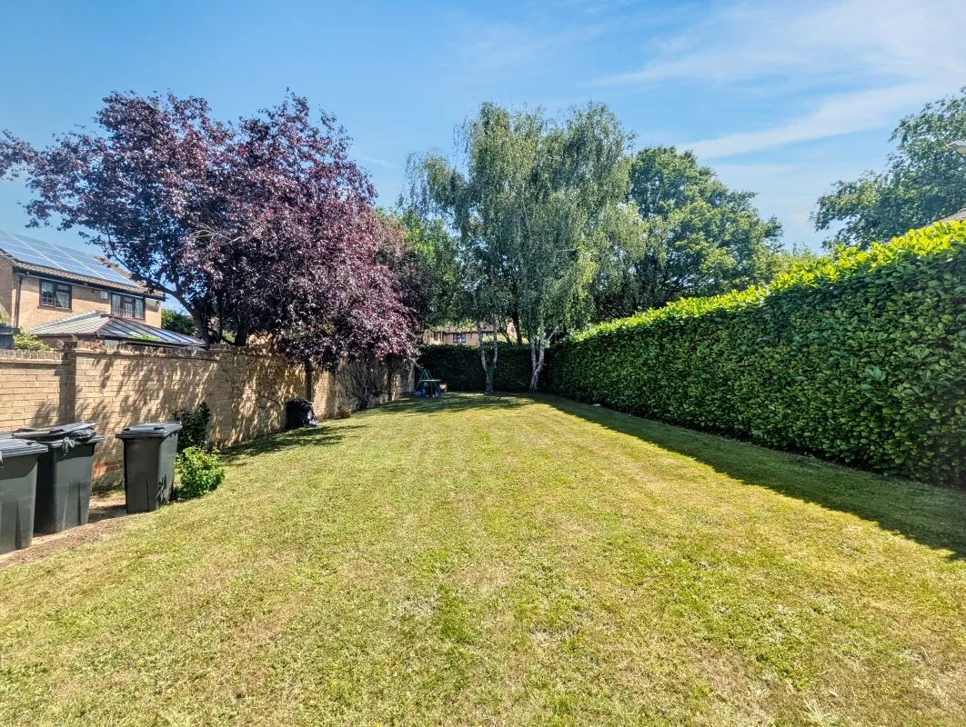 21 Threshers Drive, Weavering, Maidstone, Kent, ME14 5UA