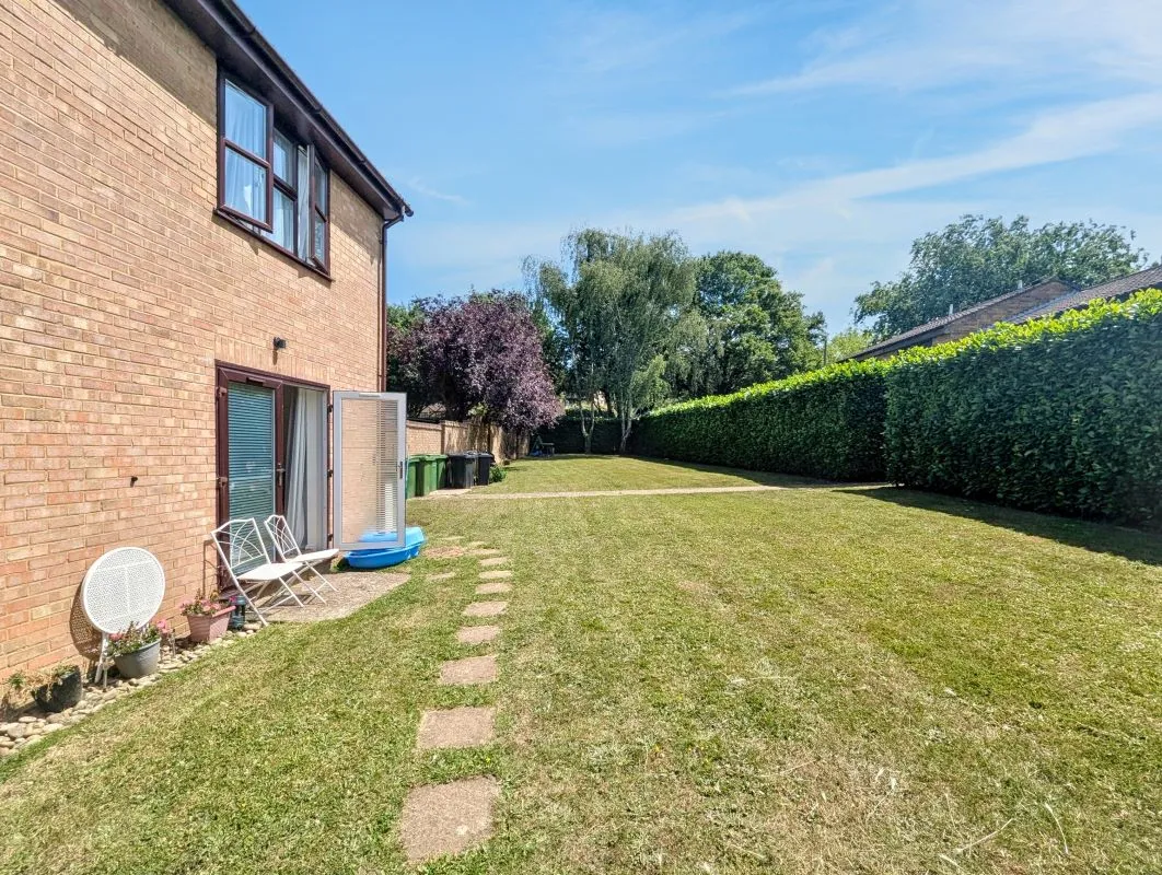 21 Threshers Drive, Weavering, Maidstone, Kent, ME14 5UA
