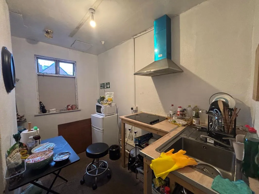 6 Heath Street, Crewe, Cheshire, CW1 2BZ