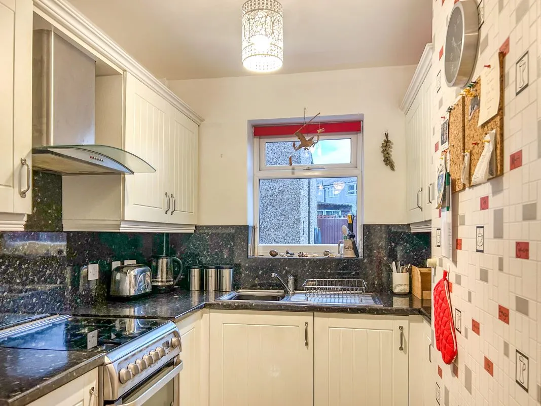 37 Maes Gwynedd, Caernarfon, Gwynedd, LL55 1DL