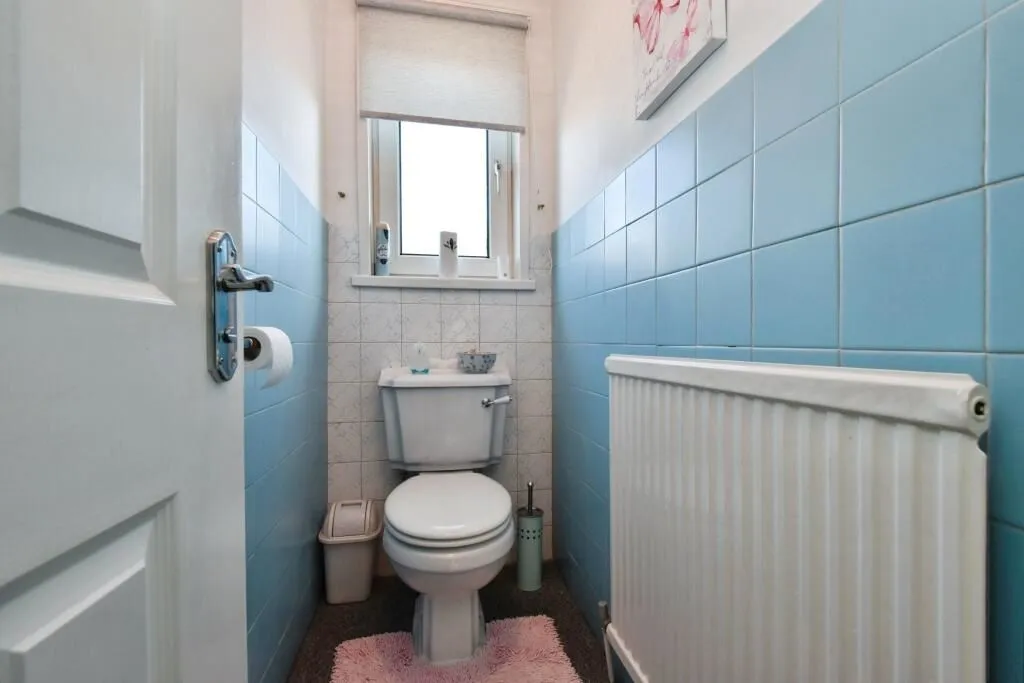 16B Llandafen Road, Llanelli, Carmarthenshire, SA14 9BD