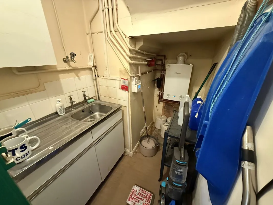 1 Frolic Street, Newtown, Powys, SY16 1AP