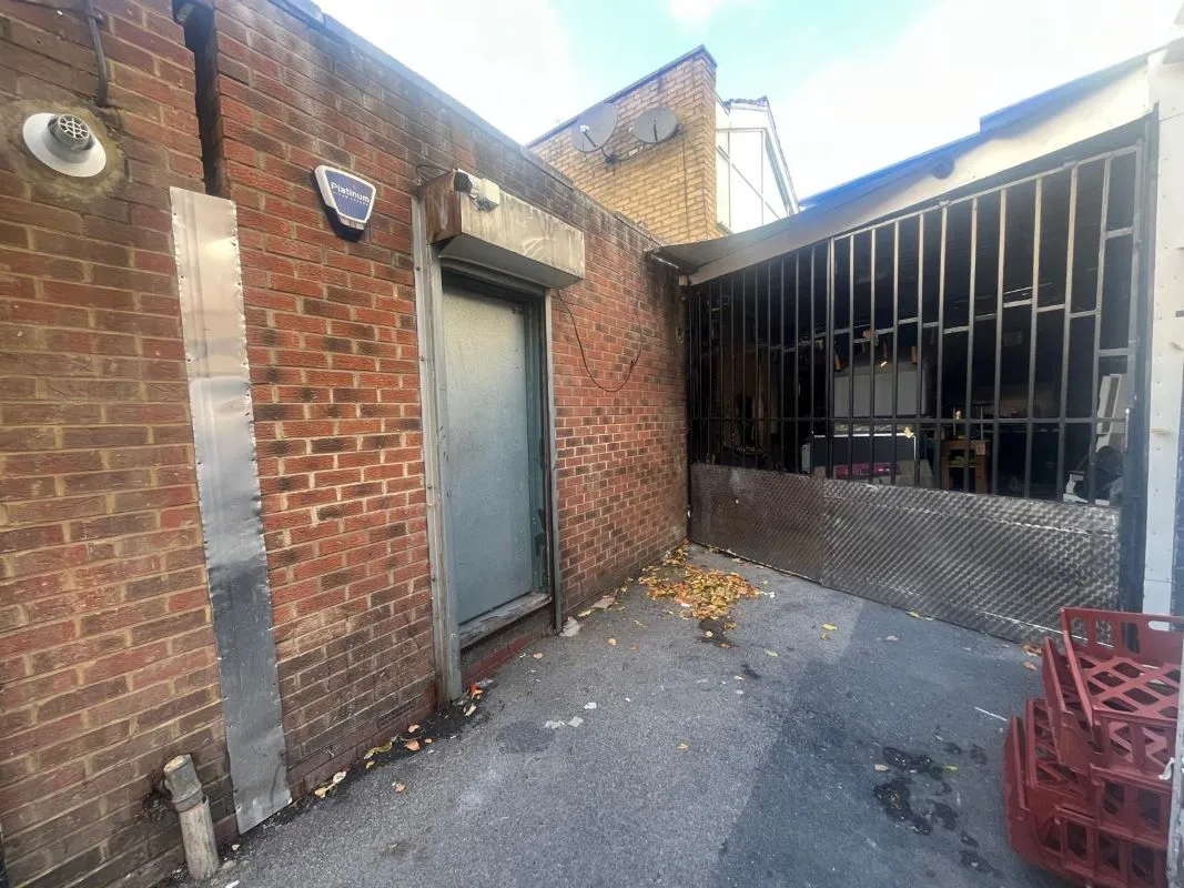 238 High Road, London, N22 8HH