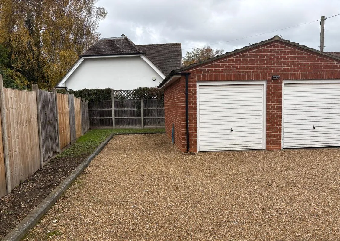 108 New Haw Road, Addlestone, Surrey, KT15 2DF