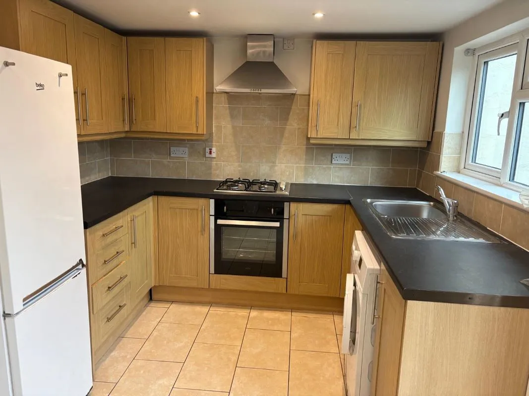 108 New Haw Road, Addlestone, Surrey, KT15 2DF