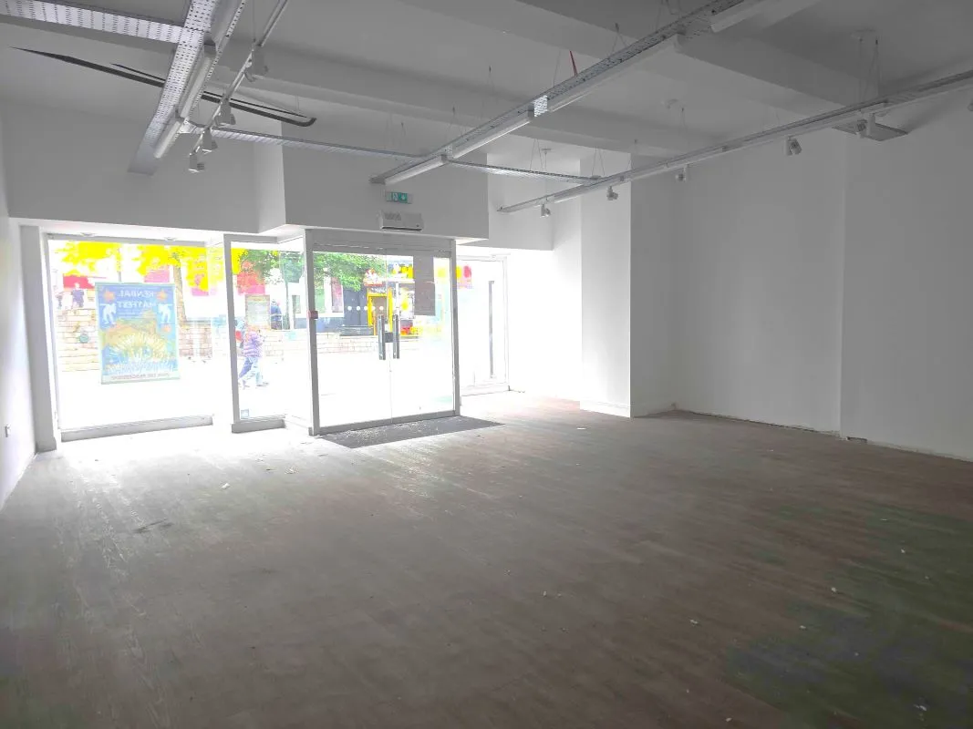 3 Finkle Street, Kendal, Cumbria, LA9 4AB