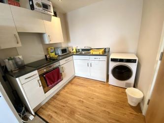 ONE BED APARTMENT