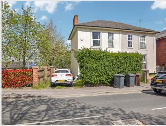 A rare opportunity for a 6 Bed Semi detached HMO