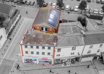 A rare opportunity to purchase a portfolio in central Middleton consisting of shops and flats with excellent rental yields and long term established tenants.
MASSIVE POTENTIAL