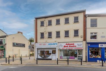 A rare opportunity to purchase a portfolio in central Middleton consisting of shops and flats with excellent rental yields and long term established tenants.
MASSIVE POTENTIAL