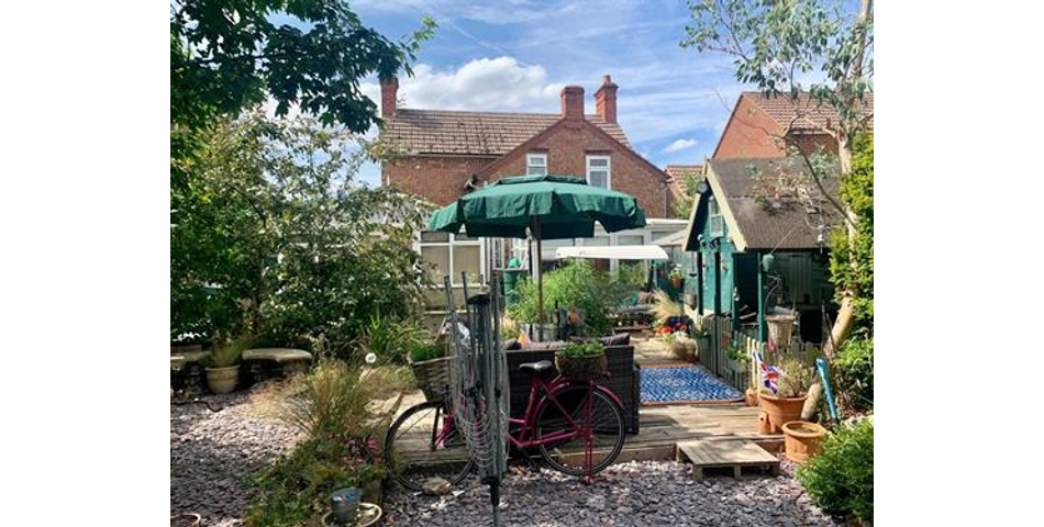 3 Bedroom Detached Property with Annex