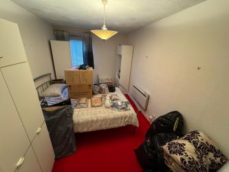 Town & Country Property Auctions are pleased to offer this charming two-bedroom flat in Cumbernauld.