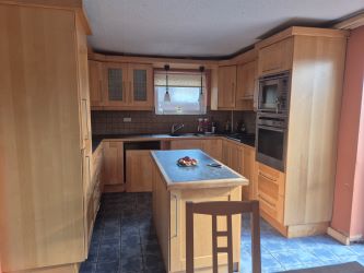 Town and Country Property Auctions are proud to present this 3 bed semi detached property in Nottingham.