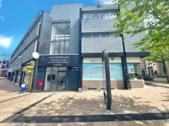 Located in the heart of Hanley, this modern studio apartment presents an outstanding investment opportunity. Just three years old, the property offers contemporary living with high-quality finishes, making it an attractive choice for tenants. Currently let at £5,700 per annum, it provides a hassle-free, income-generating asset from day one.