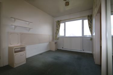 3 Bedroom Semi-Detached With Single Garage
