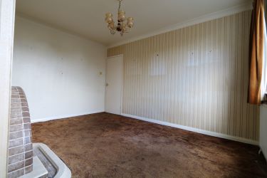 3 Bedroom Semi-Detached With Single Garage