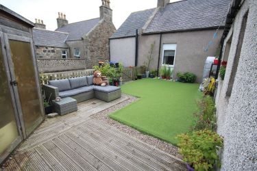 Town and Country Property Auctions Scotland is proud to present this four bedroom detached dwellinghouse located in the centre of New Deer.