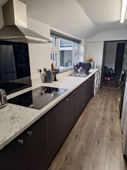 Unlock Exceptional Returns: High-Yield 7-Bed HMO Property – Projected Gross Yield: 15.27%!"