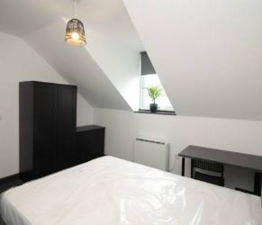 Unlock Exceptional Returns: High-Yield 7-Bed HMO Property – Projected Gross Yield: 15.27%!"