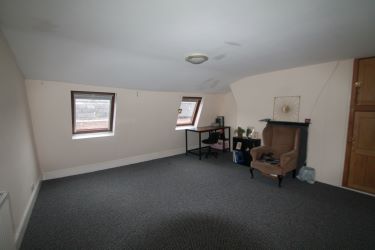 A Large 4 Bedroom Terraced Grade II Listed House, Being Located In Chester City Centre. Potential To Be Used As A Family Home Or As An Investment With Potential To Create A Significant Annual Income. Previous Use As A House In Multiple Occupation. Benefits From Gas Central Heating And Off Road Parking To Rear. Potential Gross Yield 10% Plus