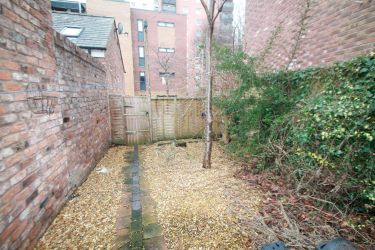 A Large 4 Bedroom Terraced Grade II Listed House, Being Located In Chester City Centre. Potential To Be Used As A Family Home Or As An Investment With Potential To Create A Significant Annual Income. Previous Use As A House In Multiple Occupation. Benefits From Gas Central Heating And Off Road Parking To Rear. Potential Gross Yield 10% Plus