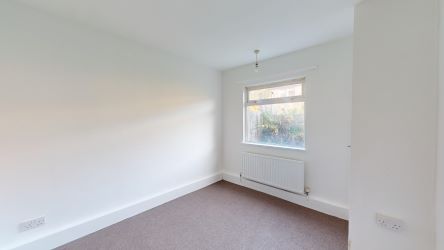 Exceptional investment opportunity awaits at the upcoming auction – Leasehold, of 5, 6, and 8 Gloucester Avenue, Dawley, Telford, TF4 2HU. Included in this unique offer is 3 x Three bedroom flats with a gross yield of over 15%.