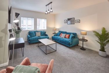 Prime Investment Opportunity: Fully Furnished 3-Bedroom Holiday Let in the Heart of Whitby, North Yorkshire