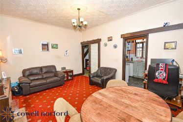 EXTENDED DETACHED 3-BEDROOM HOME WITH MASSIVE POTENTIAL