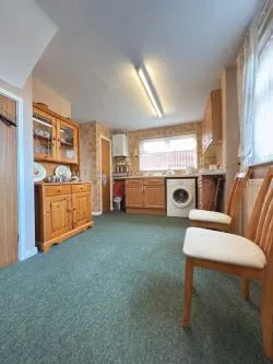 FOR SALE BY ONLINE PUBLIC AUCTION

EXTENDED THREE-BEDROOM SEMI-DETACHED PROPERTY

EXCELLENT RESIDENTIAL LOCATION

FANTASTIC OPPORTUNITY TO ACQUIRE A GREAT PROPERTY BMV