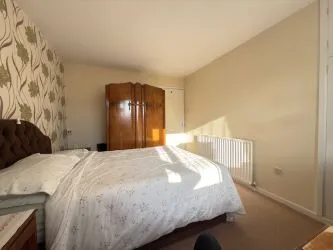 FOR SALE BY ONLINE PUBLIC AUCTION

EXTENDED THREE-BEDROOM SEMI-DETACHED PROPERTY

EXCELLENT RESIDENTIAL LOCATION

FANTASTIC OPPORTUNITY TO ACQUIRE A GREAT PROPERTY BMV